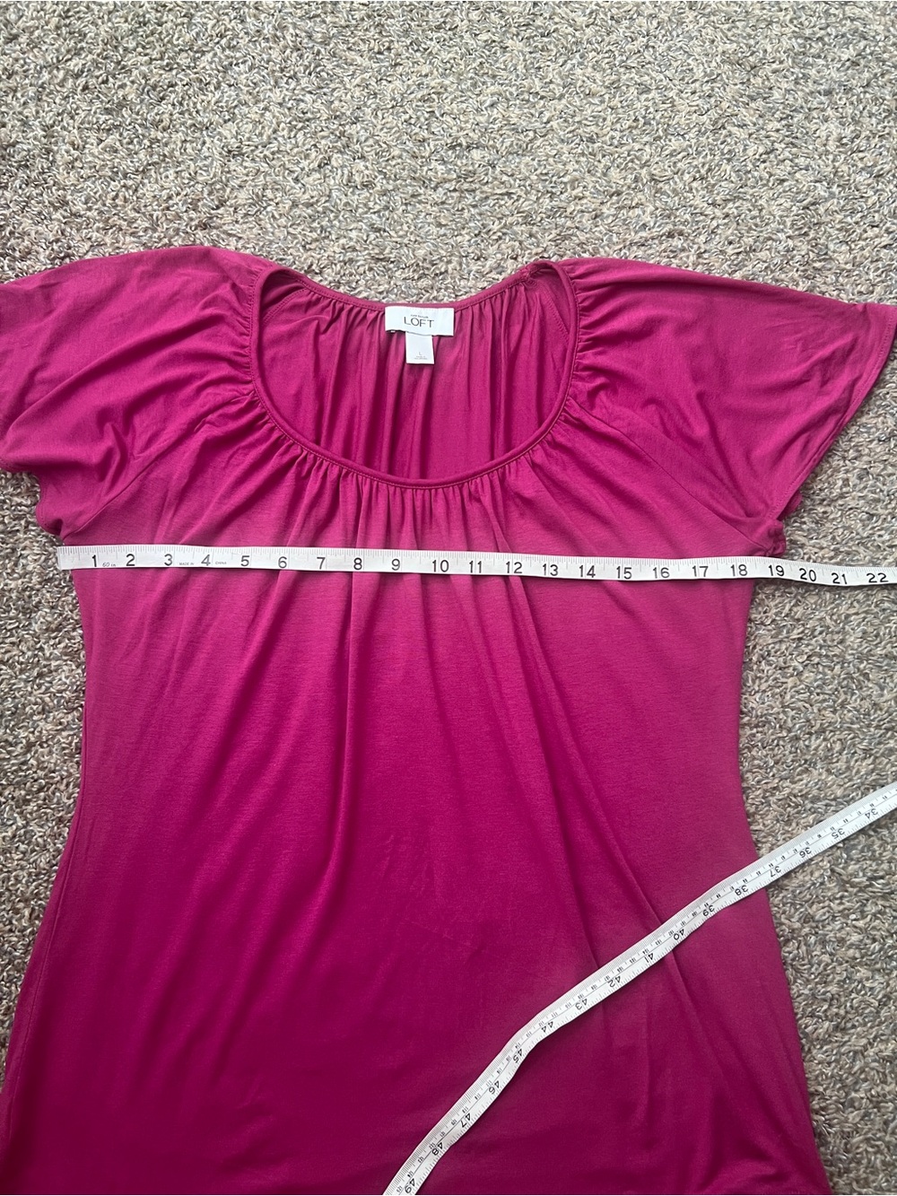 Ann Taylor Loft chic Scoop Neck Short Sleeve Top in Pink - Picture 6 of 7
